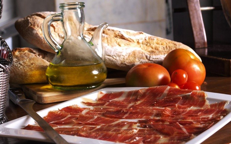 Algunas ideas para preparar sándwichs de jamón crudo